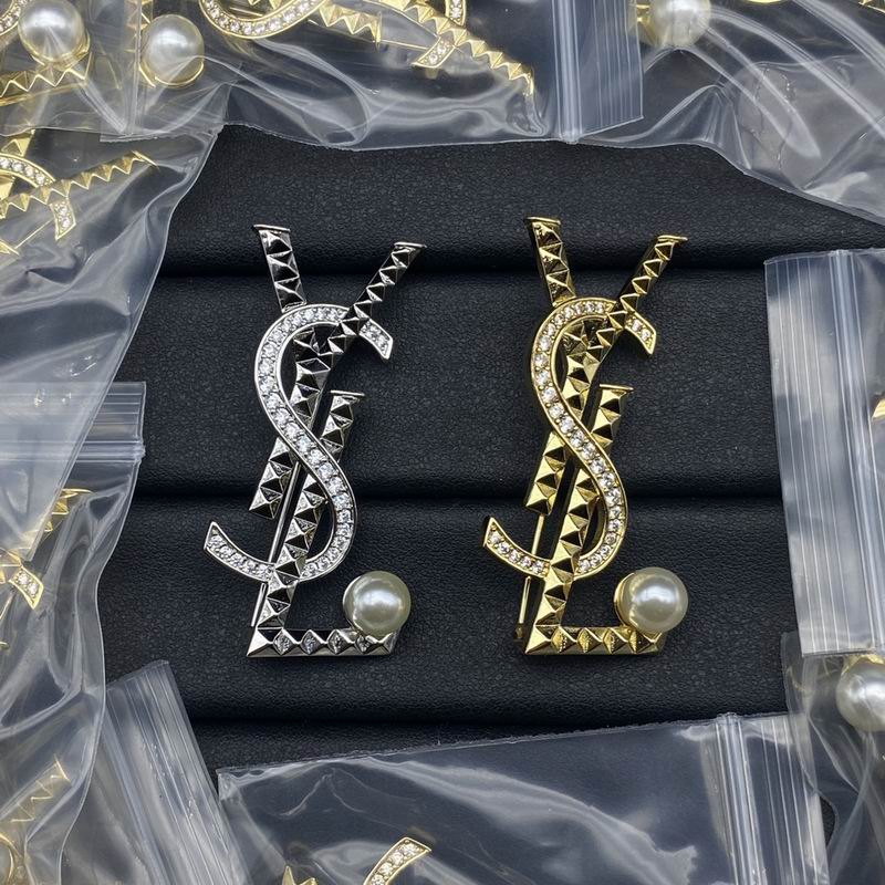 YSL Brooch 11lyr61